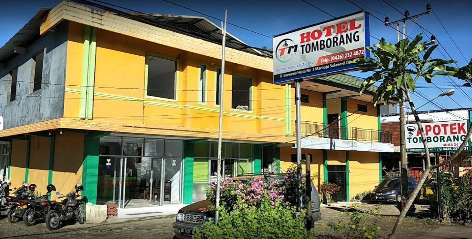 Oyo 93411 Syariah Hotel Tomborang Karema Zewnętrze zdjęcie
